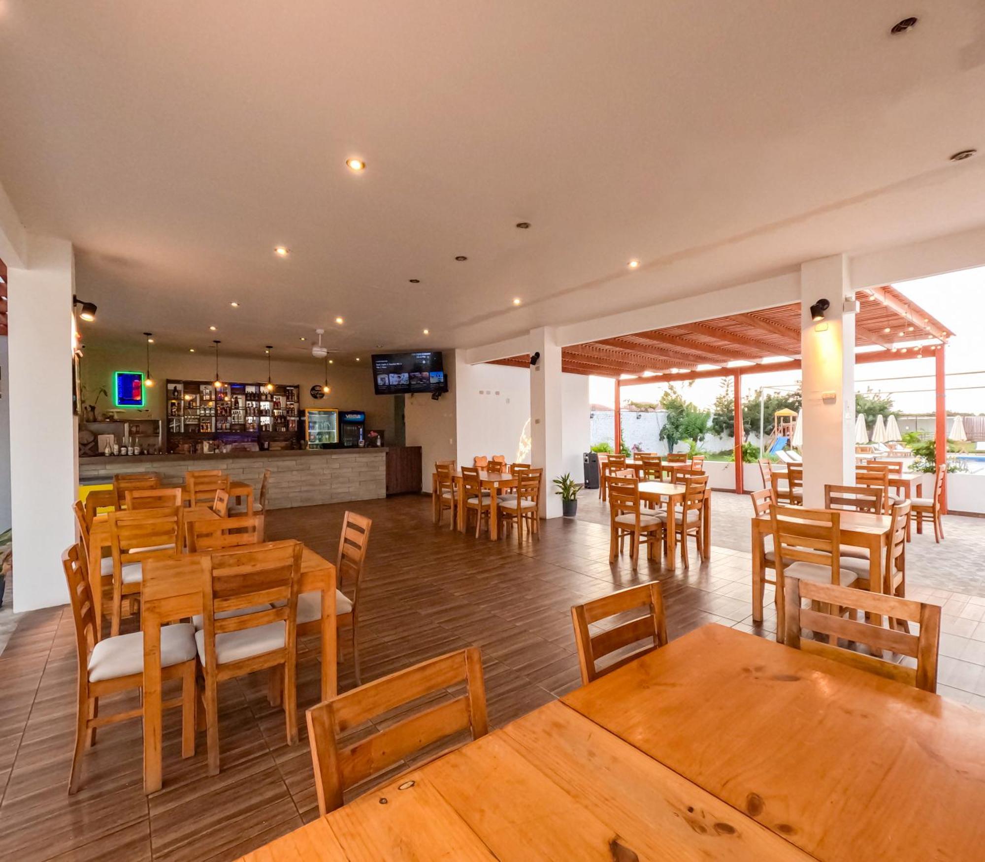 Hotel La Colina Cerro Prieto Kültér fotó
