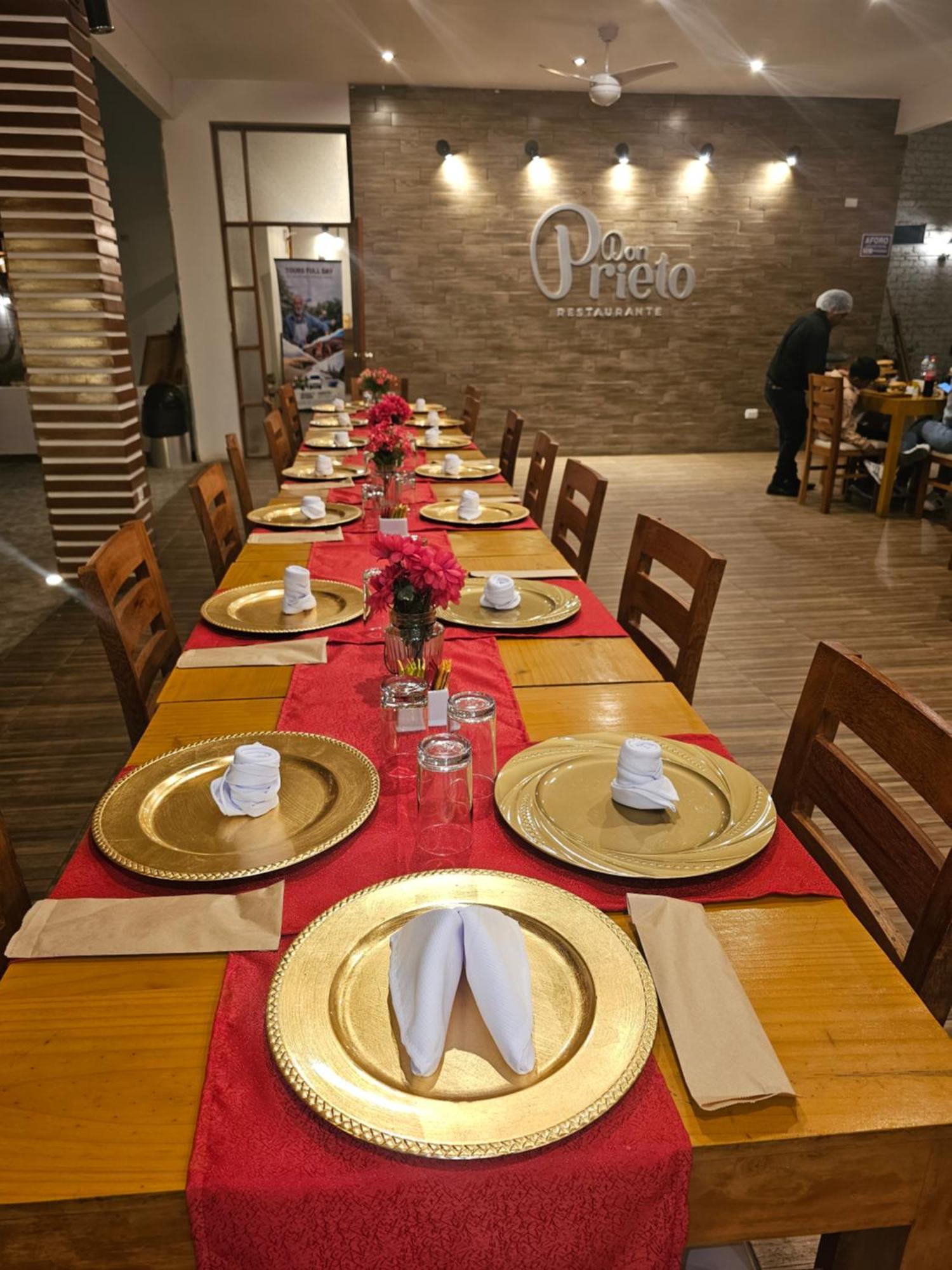 Hotel La Colina Cerro Prieto Kültér fotó