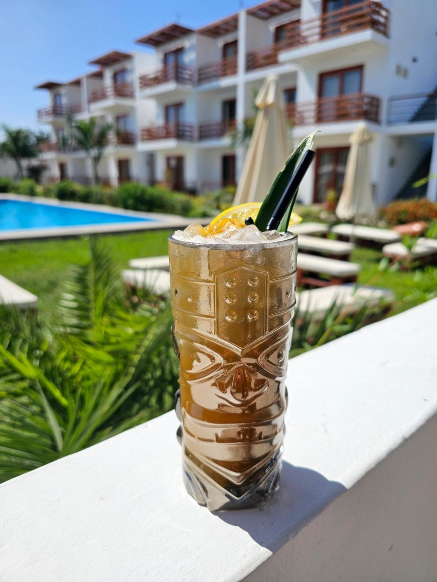 Hotel La Colina Cerro Prieto Kültér fotó