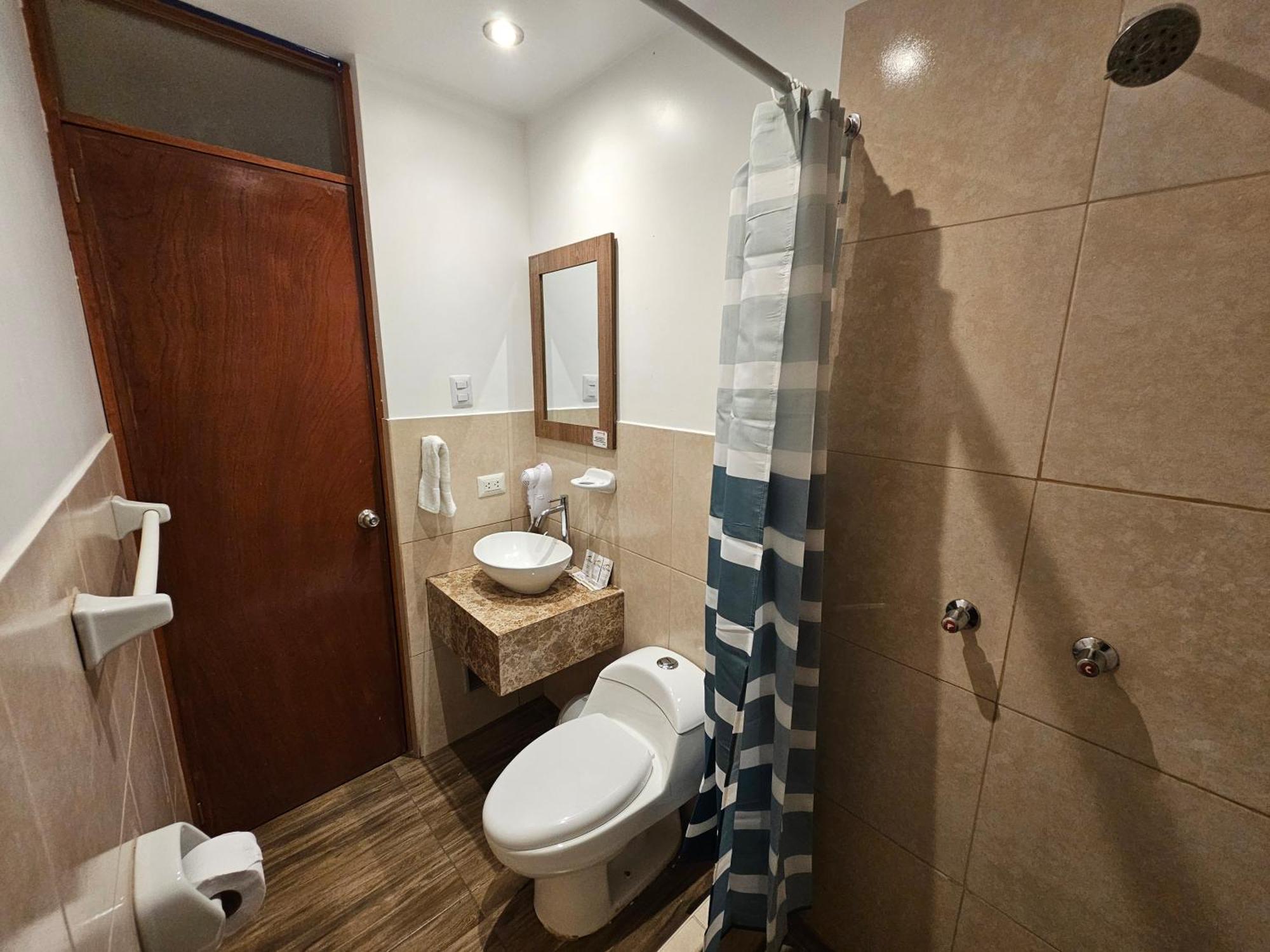 Hotel La Colina Cerro Prieto Kültér fotó