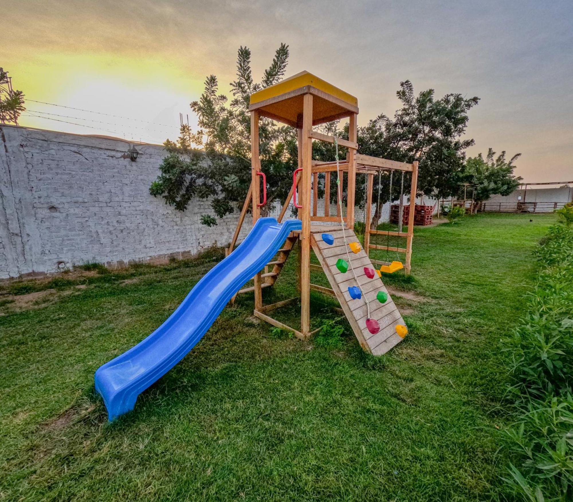Hotel La Colina Cerro Prieto Kültér fotó