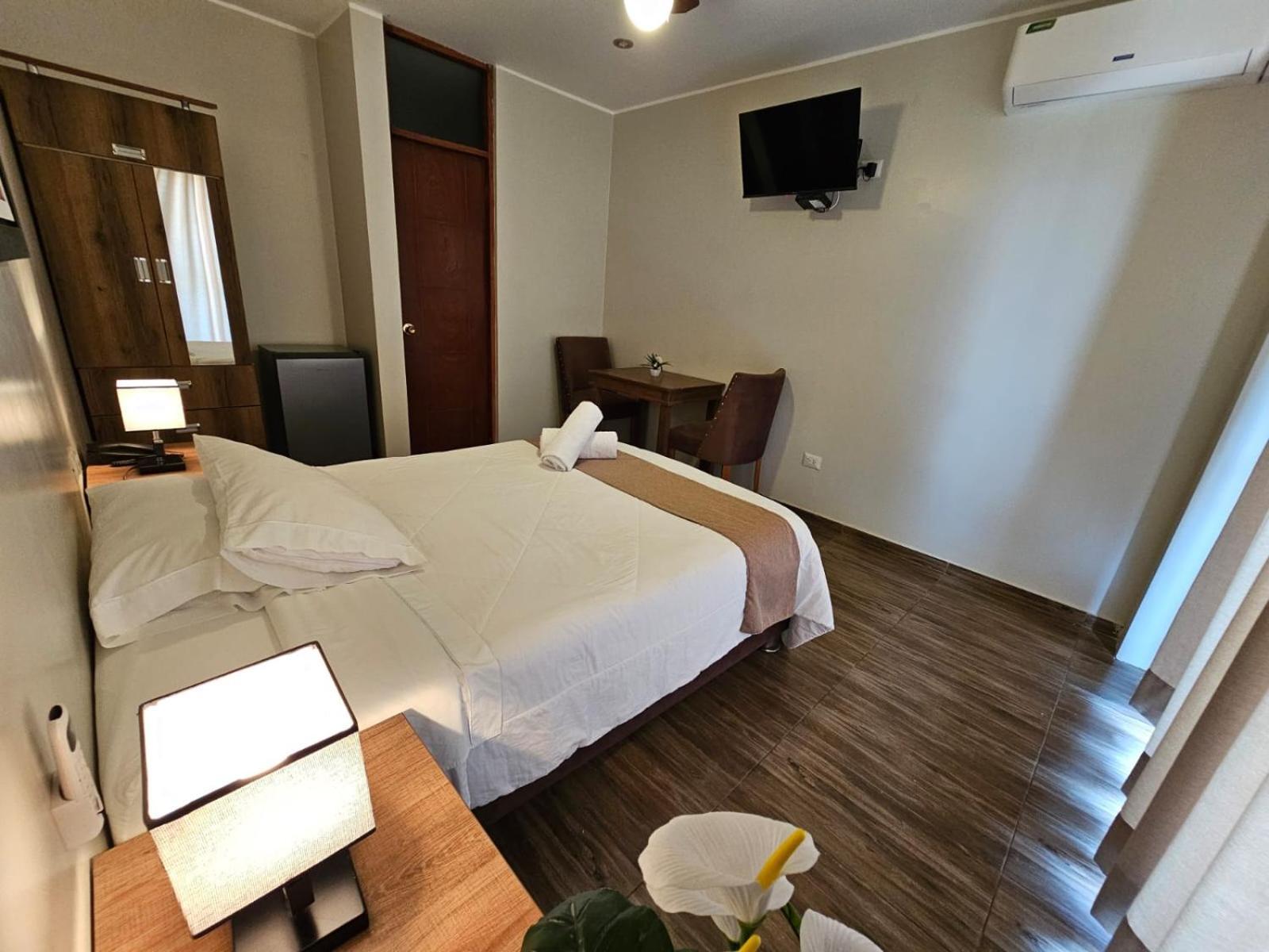 Hotel La Colina Cerro Prieto Kültér fotó