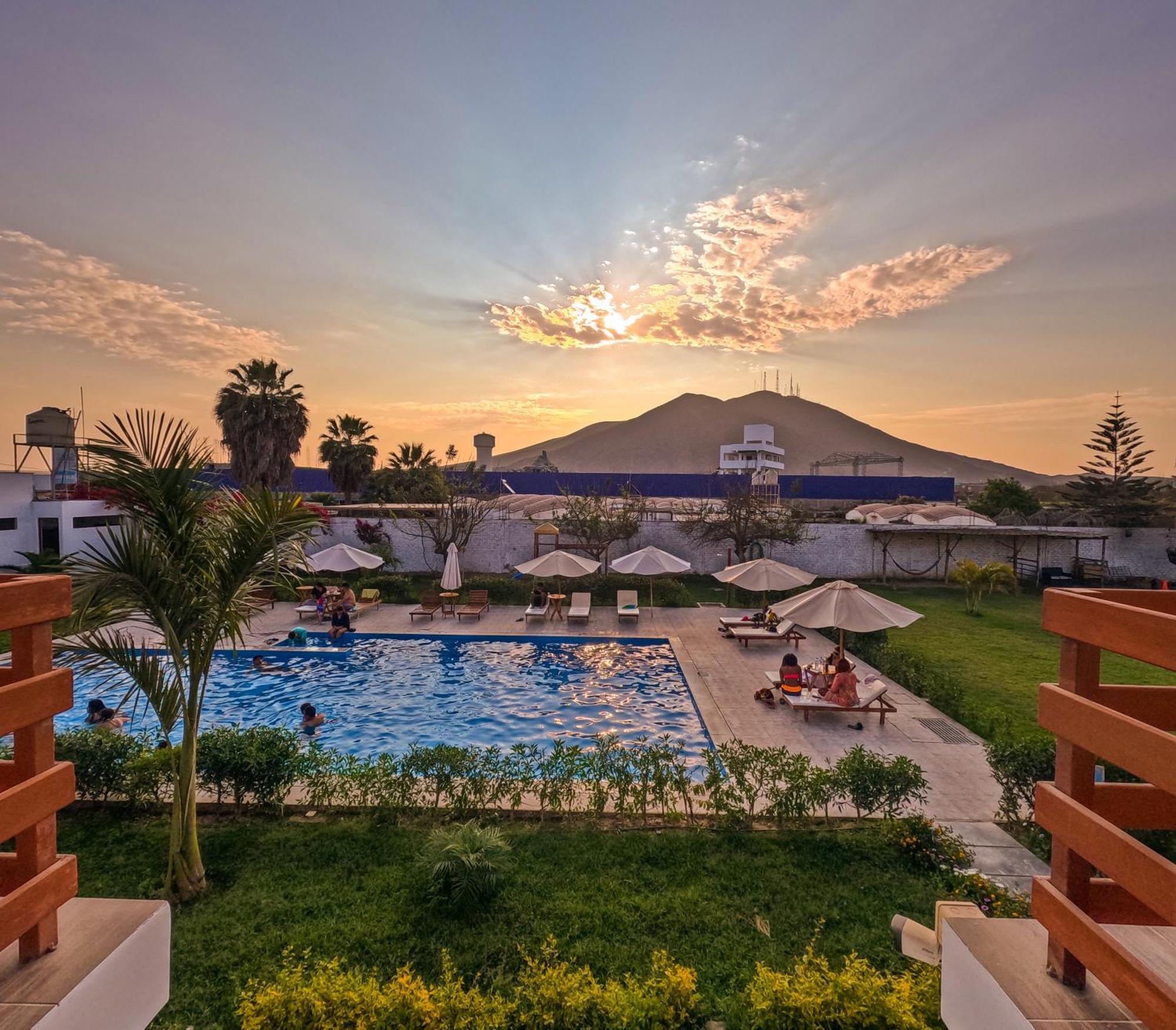 Hotel La Colina Cerro Prieto Kültér fotó